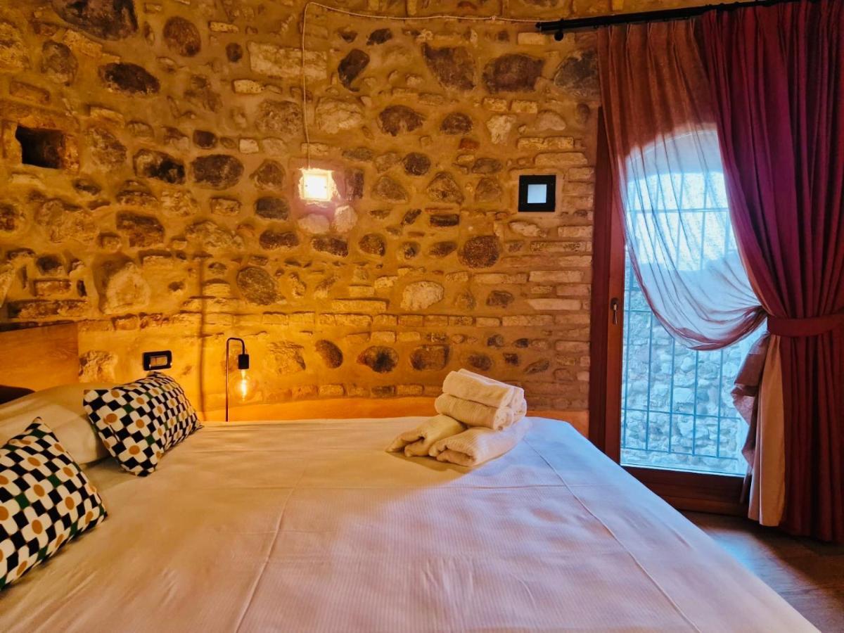 Thomas' Castle Apartment Pozzolengo Ngoại thất bức ảnh